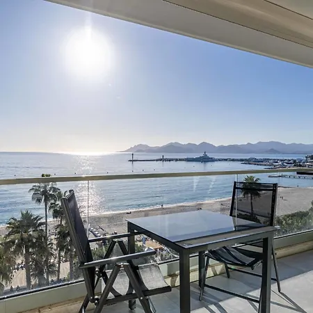 Ref 1962 - Seafront - 5mins To The Palais Des Festivals Διαμέρισμα *