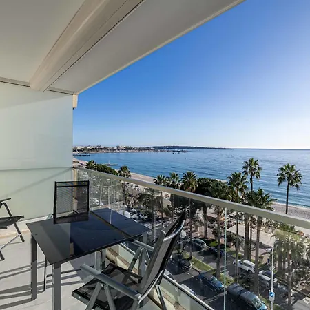 Ref 1962 - Seafront - 5mins To The Palais Des Festivals Διαμέρισμα *